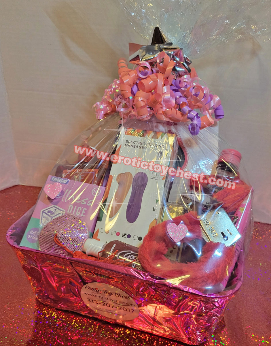 GIFT BASKETS & SETS FOR WOMEN Erotic Toy Chest GIFT BASKETS & SETS FOR WOMEN Erotic Toy Chest