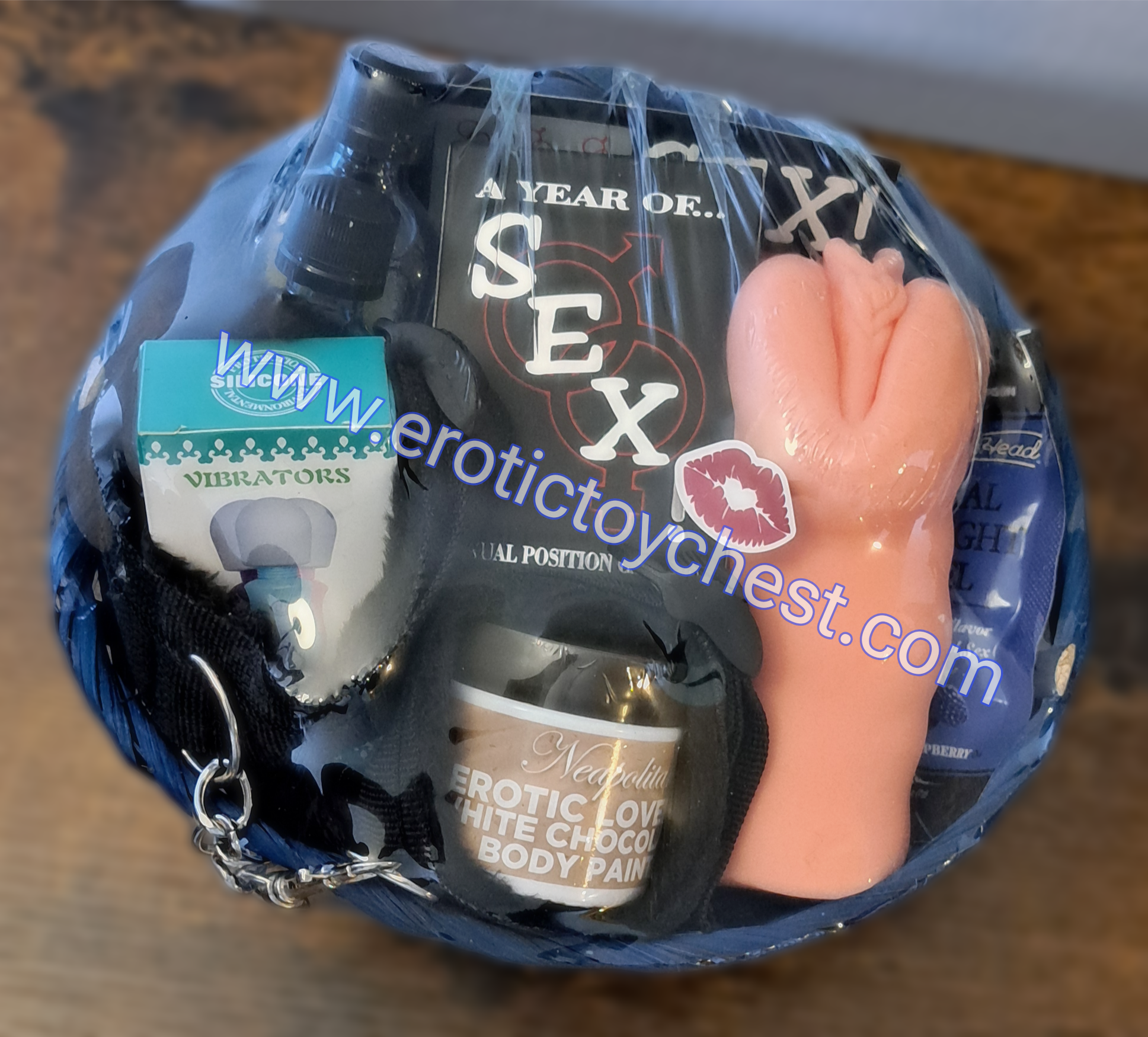 ****GIFT BASKETS & SETS FOR COUPLES